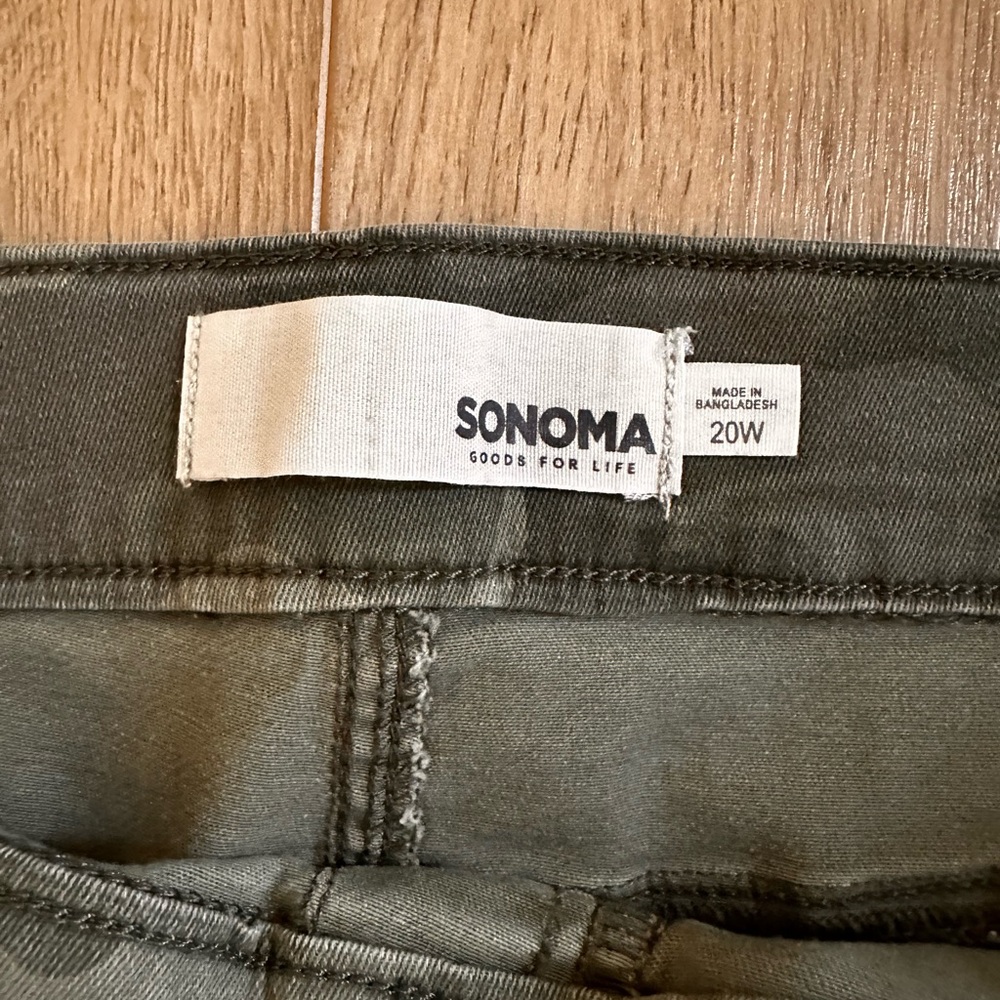 Sonoma camo jegging from Kohls plus size 20W - Picture 3 of 4